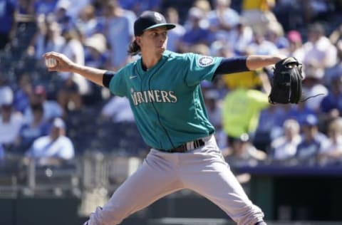 KANSAS CITY, MISSOURI – SEPTEMBER 19: Logan Gilbert #36 of the Seattle Mariners throws in the first inning against the Kansas City Royals at Kauffman Stadium on September 19, 2021 in Kansas City, Missouri. (Photo by Ed Zurga/Getty Images)