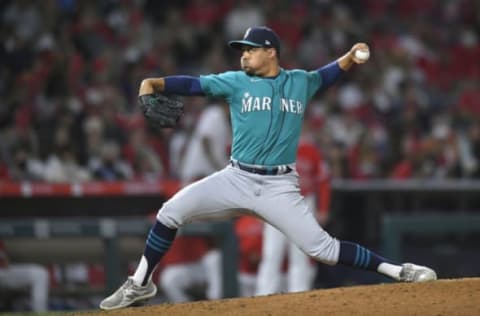 ANAHEIM, CA – SEPTEMBER 25: Justus Sheffield #33 of the Seattle Mariners pitches against the Los Angeles Angels at Angel Stadium of Anaheim on September 25, 2021 in Anaheim, California. (Photo by John McCoy/Getty Images)