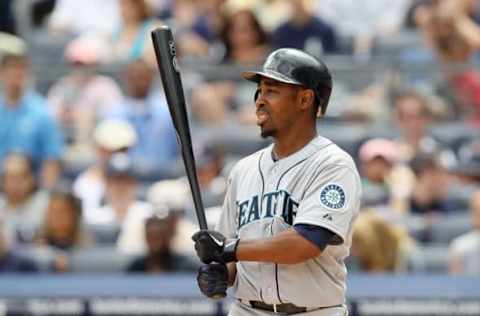 NEW YORK, NY – AUGUST 05: Chone Figgins #9 of the Seattle Mariners in action against the New York Yankees at Yankee Stadium on August 5, 2012 in the Bronx borough of New York City. The Yankees defeated the Mariners 6-2. (Photo by Jim McIsaac/Getty Images)