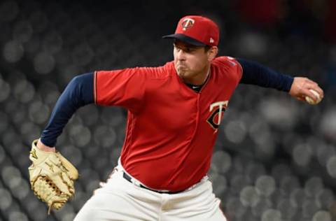 MINNEAPOLIS, MN – APRIL 10: Zach Duke #32 of the Minnesota Twins delivers a pitch against the Houston Astros during the eighth inning of the game on April 10, 2018 at Target Field in Minneapolis, Minnesota. The Twins defeated the Astros 4-1. (Photo by Hannah Foslien/Getty Images)