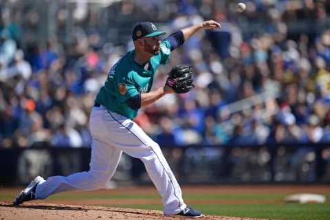 Mar 10, 2017; Peoria, AZ, USA; Seattle Mariners relief pitcher Marc Rzepczynski (25) pitches against the Chicago Cubs during the fourth inning at Peoria Stadium. Mandatory Credit: Joe Camporeale-USA TODAY Sports