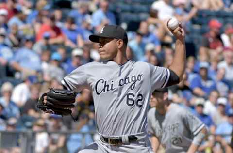 Sep 18, 2016; Kansas City, MO, USA; Chicago White Sox starting pitcher Jose Quintana (62) delivers a pitch in the first inning against the Kansas City Royals at Kauffman Stadium. Mandatory Credit: Denny Medley-USA TODAY Sports