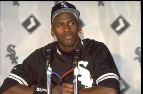 7 Feb 1994: CHICAGO WHITE SOX OUTFIELDER MICHAEL JORDAN SPEAKS AT A WHITE SOX PRESS CONFERENCE.