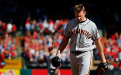 ST. LOUIS, MO – SEPTEMBER 22: Mark Melancon #41 of the San Francisco Giants leaves the field after giving up the game-winning home run against the St. Louis Cardinals in the tenth inning at Busch Stadium on September 22, 2018 in St. Louis, Missouri. (Photo by Dilip Vishwanat/Getty Images)