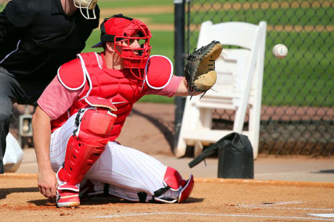 CLEARWATER, FL – FEBRUARY 16: J. T. Realmuto (10) catches a pitch during a bullpen session during the Philadelphia Phillies spring training workout on February 16, 2019 at the Carpenter Complex in Clearwater, Florida. (Photo by Cliff Welch/Icon Sportswire via Getty Images)