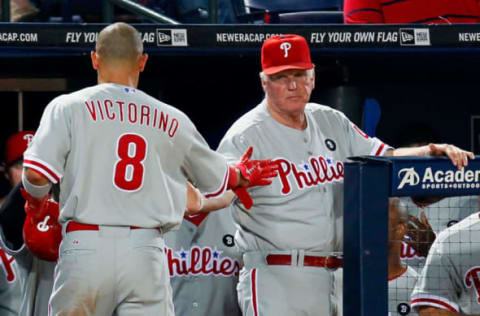 ATLANTA, GA – SEPTEMBER 26: Manager Charlie Manuel #41 of the Philadelphia Phillies congratulates Shane Victorino #8 (Photo by Kevin C. Cox/Getty Images)