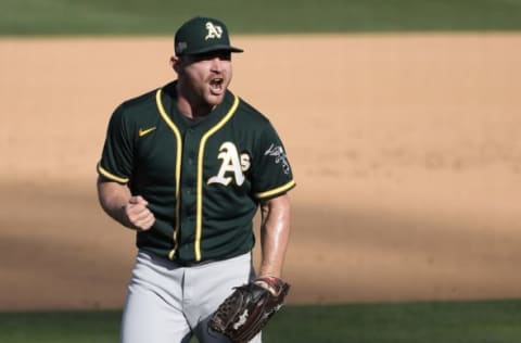 Liam Hendriks #16 of the Oakland Athletics (Photo by Kevork Djansezian/Getty Images)