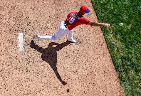 Brandon Kintzler #19 of the Philadelphia Phillies (Photo by Mark Brown/Getty Images)