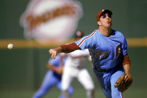 SAN DIEGO – 1986: Kent Tekulve #27 of the Philadelphia Phillies delivers the pitch during the 1986 season MLB game against the San Diego Padres at Jack Murphy Stadium in San Diego, California. (Photo by Stephen Dunn/Getty Images)