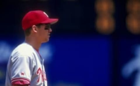 18 Jul 1998: Infielder Scott Rolen #17 of the Philadelphia Phillies looks on during a game against the New York Mets at Shea Stadium in Flushing, New York. The Mets defeated the Phillies 7-0. Mandatory Credit: Ezra O. Shaw /Allsport