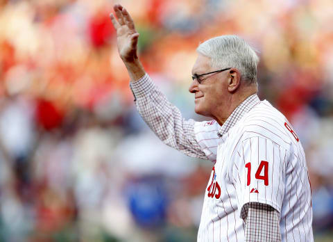 PHILADELPHIA, PA – AUGUST 09: Former Philadelphia Phillies great Jim Bunning is introduced during a ceremony to honor former manager Charlie Manuel who was inducted to the Phillies Wall of Fame before the start of a game against the New York Mets at Citizens Bank Park on August 9, 2014 in Philadelphia, Pennsylvania. (Photo by Rich Schultz/Getty Images)