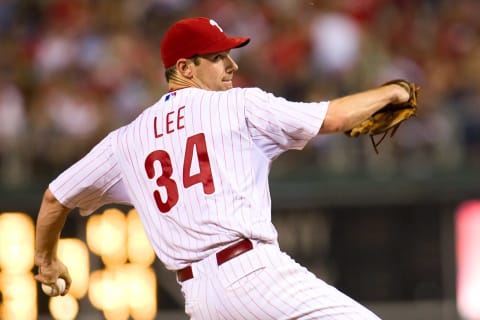 August 19, 2009: Philadelphia Phillies starting pitcher Cliff Lee #34 in the wind up during the game between the Arizona Diamondbacks and the Philadelphia Phillies at Citizens Bank Park in Philadelphia, Pennsylvania. Behind a gem pitching performance by Cliff Lee, the Phillies beat the Diamondbacks, 8-1. (Photo by Christopher Szagola/Icon SMI/Corbis via Getty Images)