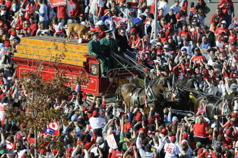 PHILADELPHIA, PA – OCTOBER 31: Philadelphia Phillies left fielder Pat Burrell waves to the crowd as he arrives at a victory rally at Citizens Bank Park October 31, 2008 in Philadelphia, Pennsylvania. The Phillies defeated the Tampa Bay Rays to win their first World Series in 28 years. (Photo by Jeff Fusco/Getty Images)