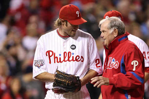 PHILADELPHIA – NOVEMBER 02: Former Philadelphia Phillies pitcher and Baseball Hall of Famer Robin Roberts (R) greets Jayson Werth #28 of the Philadelphia Phillies after Roberts threw out the ceremonial first pitch during Game Five of the 2009 MLB World Series between the Phillies and the New York Yankees at Citizens Bank Park on November 2, 2009, in Philadelphia, Pennsylvania. (Photo by Jed Jacobsohn/Getty Images)