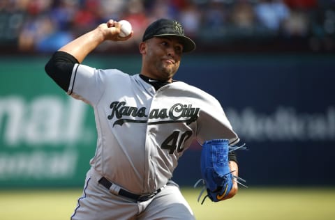 ARLINGTON, TX – MAY 27: Kelvin Herrera #40 of the Kansas City Royals pitches against the Texas Rangers during the ninth inning at Globe Life Park in Arlington on May 27, 2018 in Arlington, Texas. The Royals won 5-3. (Photo by Ron Jenkins/Getty Images)