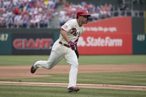 PHILADELPHIA, PA – JULY 4: Scott Kingery #4 of the Philadelphia Phillies runs home in the bottom of the fifth inning against the Baltimore Orioles at Citizens Bank Park on July 4, 2018 in Philadelphia, Pennsylvania. The Phillies defeated the Orioles 4-1. (Photo by Mitchell Leff/Getty Images)