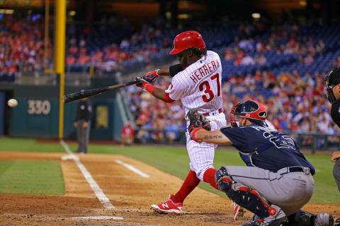 PHILADELPHIA, PA – JULY 29: Odubel Herrera #37 of the Philadelphia Phillies hits an RBI single in the fourth inning during a game against the Atlanta Braves at Citizens Bank Park on July 29, 2017 in Philadelphia, Pennsylvania. (Photo by Hunter Martin/Getty Images)