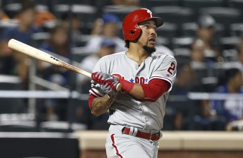 NEW YORK, NY – SEPTEMBER 05: J.P. Crawford #2 of the Philadelphia Phillies hits a single against the New York Mets during the fifth inning of a game at Citi Field on September 5, 2017 in the Flushing neighborhood of the Queens borough of New York City. The hit was Carwfords first MLB hit. (Photo by Rich Schultz/Getty Images)