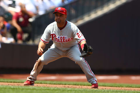 NEW YORK, NY – MAY 28: Placido Polanco #27 of the Philadelphia Phillies in action against the New York Mets during their game on May 28, 2012 at Citi Field in the Flushing neighborhood of the Queens borough of New York City. (Photo by Al Bello/Getty Images)