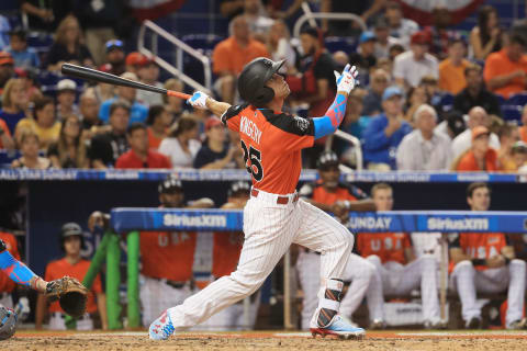 MIAMI, FL – JULY 09: Scott Kingery #25 of the Philadelphia Phillies and the U.S. Team swings at a pitch against the World Team during the SiriusXM All-Star Futures Game at Marlins Park on July 9, 2017 in Miami, Florida. (Photo by Mike Ehrmann/Getty Images)