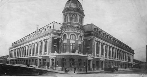 PHILADELPHIA – APRIL 12, 1909. The brand new Shibe Park is shown in a photo from April 12,1909. (Photo by Mark Rucker/Transcendental Graphics, Getty Images)