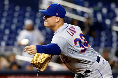 Sep 8, 2021; Miami, Florida, USA; New York Mets pitcher Aaron Loup (32) pitches against the Miami Marlins during the eighth inning at loanDepot Park Mandatory Credit: Rhona Wise-USA TODAY Sports