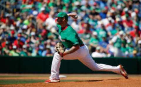 Mar 17, 2017; Clearwater, FL, USA; Philadelphia Phillies pitcher Ben Lively (72) throws a pitch at Bright House Field. Mandatory Credit: Kim Klement-USA TODAY Sports