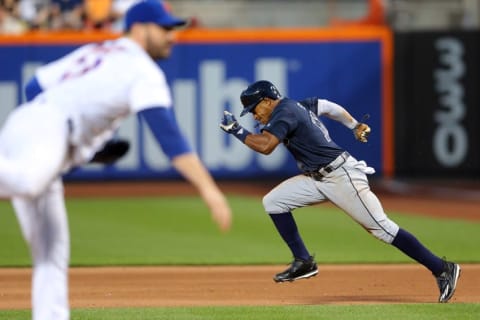 Jun 17, 2016; New York City, NY, USA; Atlanta Braves left fielder Mallex Smith (17) attempts to steal second base against New York Mets starting pitcher Matt Harvey (33) during the fifth inning at Citi Field. Mandatory Credit: Brad Penner-USA TODAY Sports