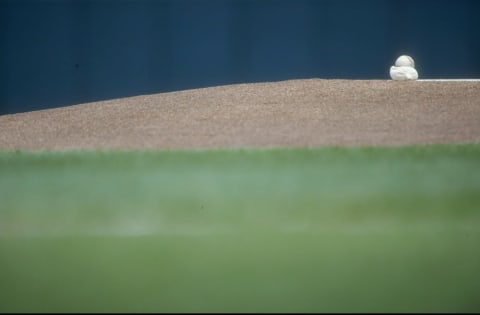 26 Jul 1998: General view of a ball sitting on the pitcher’s mound during a game between the Seattle Mariners and the Baltimore Orioles at the Camden Yards in Baltimore, Maryland. The Mariners defeated the Orioles 10-4. Mandatory Credit: Doug Pensinger