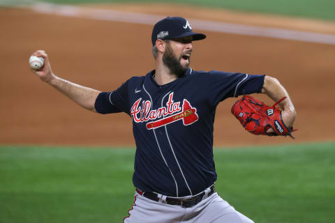 Chris Martin #55 of the Atlanta Braves. (Photo by Ronald Martinez/Getty Images)