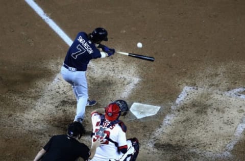 WASHINGTON, DC – SEPTEMBER 13: Dansby Swanson #7 of the Atlanta Braves hits a two RBI single against the Washington Nationals in the seventh inning at Nationals Park on September 13, 2017 in Washington, DC. (Photo by Rob Carr/Getty Images)