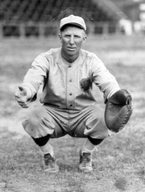 Atlanta Braves Franchise’s number five all-time catcher Hank Gowdy a member of the Boston Braves before a game in the Polo Grounds in 1915. (Photo Reproduction by Transcendental Graphics/Getty Images)