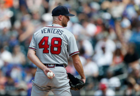 Jonny Venters in action against the New York Mets. (Photo by Jim McIsaac/Getty Images)