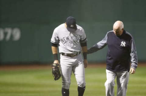 New York Yankees OF Mike Tauchman leaves the field (Photo by Omar Rawlings/Getty Images)