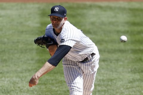 NEW YORK, NEW YORK – AUGUST 20: (NEW YORK DAILIES OUT) James Paxton #65 of the New York Yankees in action against the Tampa Bay Rays at Yankee Stadium on August 20, 2020 in New York City. The Rays defeated the Yankees 10-5. (Photo by Jim McIsaac/Getty Images)