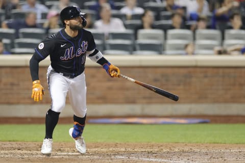 NEW YORK, NEW YORK – SEPTEMBER 17: Kevin Pillar #11 of the New York Mets at bat during the eighth inning against the Philadelphia Phillies at Citi Field on September 17, 2021 in the Queens borough of New York City. (Photo by Sarah Stier/Getty Images)