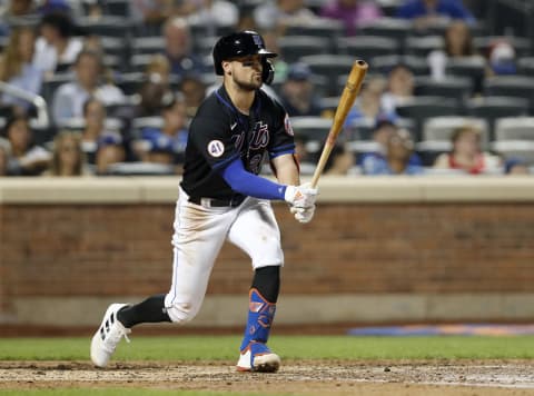 J.D. Davis #28 of the New York Mets (Photo by Jim McIsaac/Getty Images)