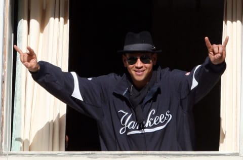 NEW YORK - NOVEMBER 06: Alex Rodriguez #13 of the New York Yankees waves to the crowd during the New York Yankees World Series Victory Celebration at City Hall on November 6, 2009 in New York, New York. (Photo by Jim McIsaac/Getty Images)