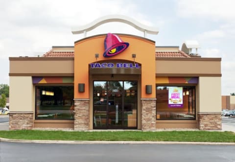 The front exterior of a Taco Bell restaurant