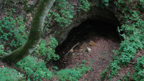 The entrance to Sand Cave today.