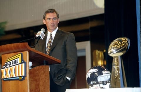 Former Denver Broncos coach Mike Shanahan